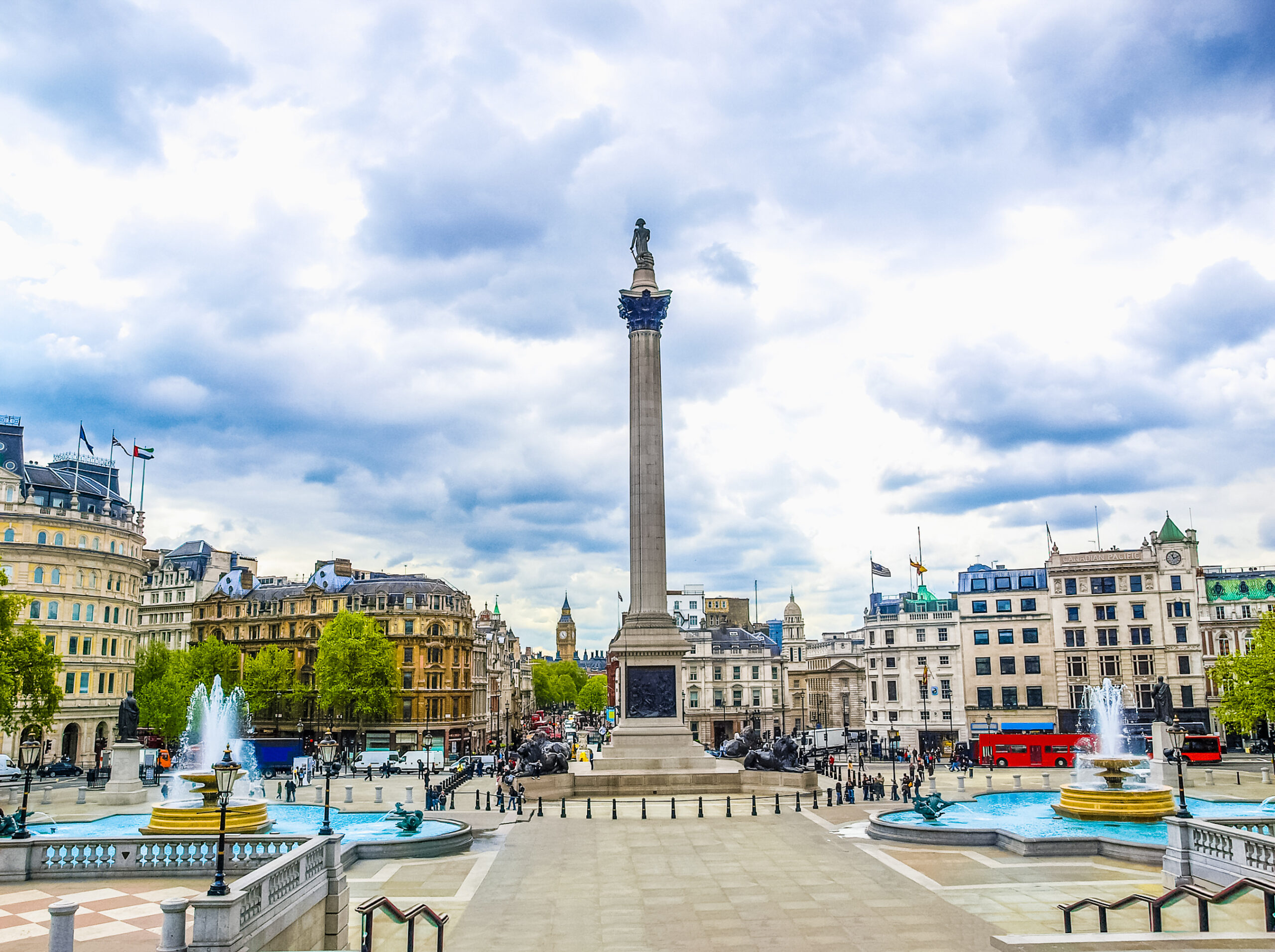Trafalgar Square Londyn - Happy Tours -Wycieczki, spacery tematyczne